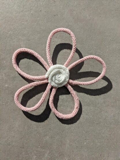 blush shine flower