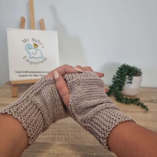 Ladies Fingerless Mitts - Beige, Regular Fingerless Mitts