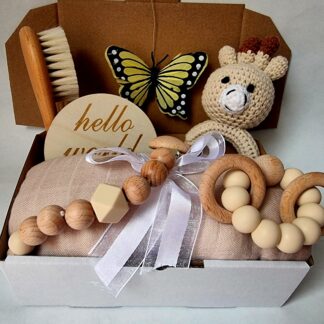 George The Giraffe – 6pc Essentials Baby Gift Set