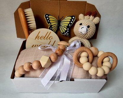George The Giraffe – 6pc Essentials Baby Gift Set