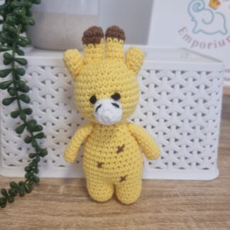 Crocheted Animal Friend - Giraffe (yellow)
